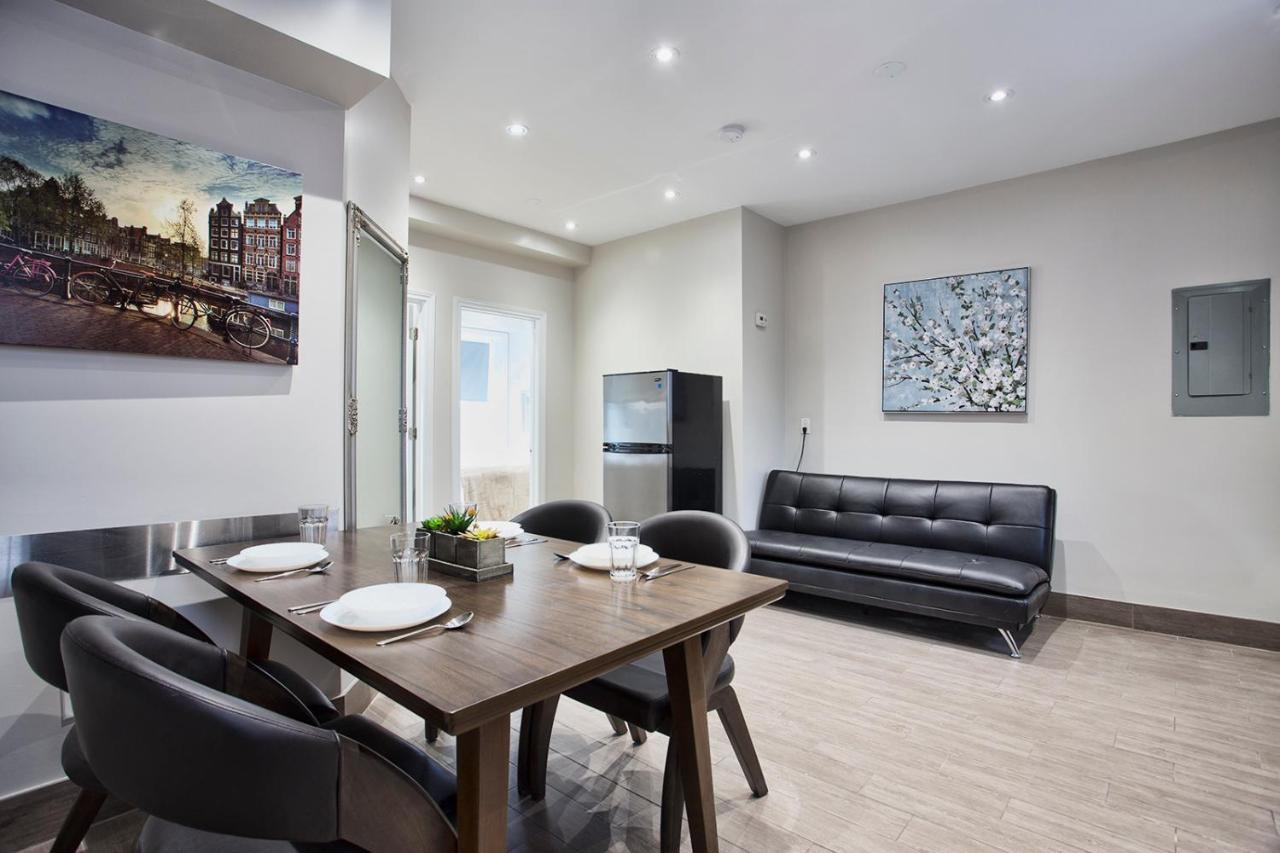 Toronto Rooms And Suites Exteriér fotografie